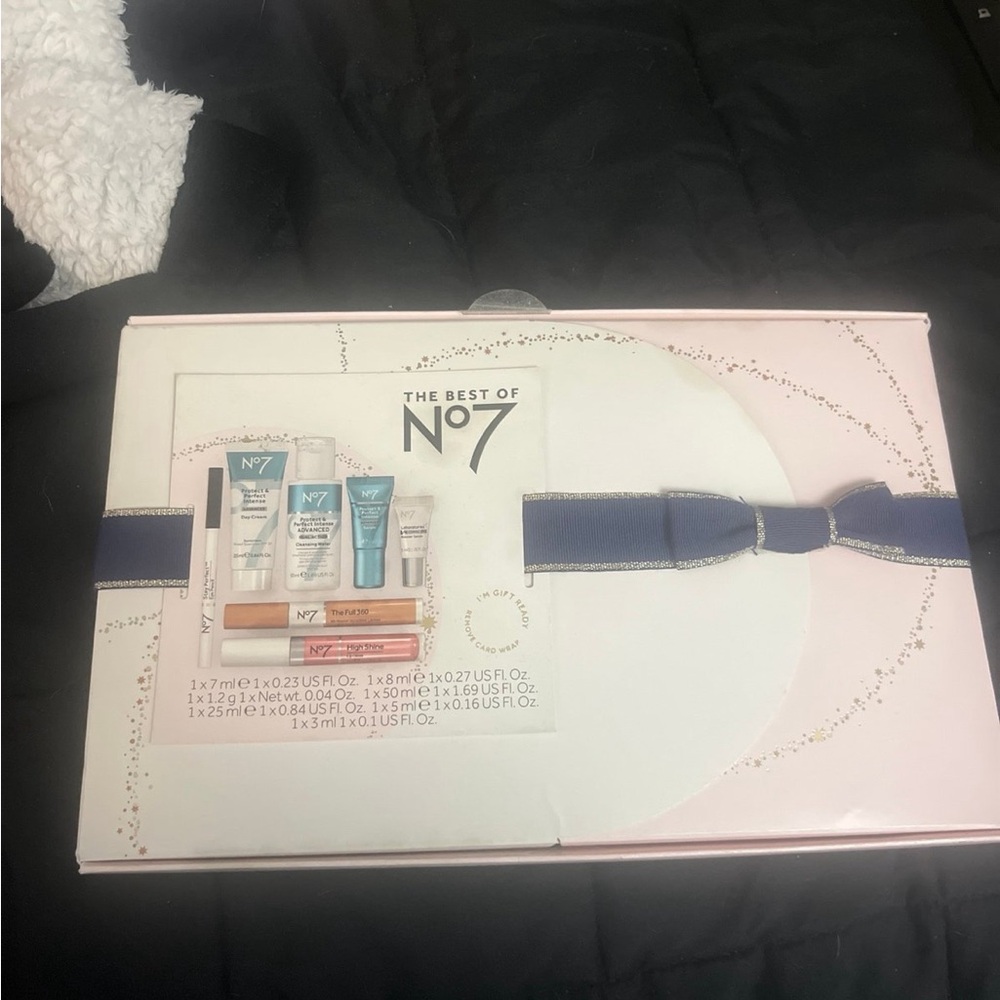 No7 The Best of No7 Skincare Gift Set 7 Piece